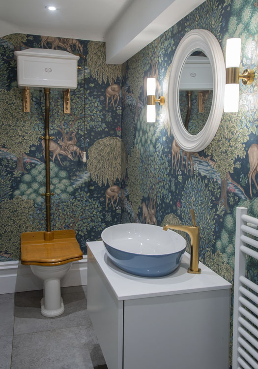 Fabulous Cloakrooms - Photo 05