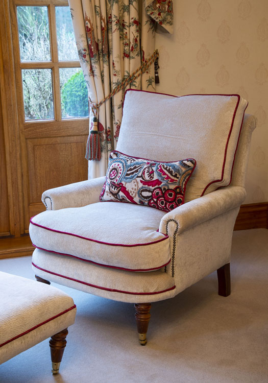 Reupholstery Projects - Photo 07